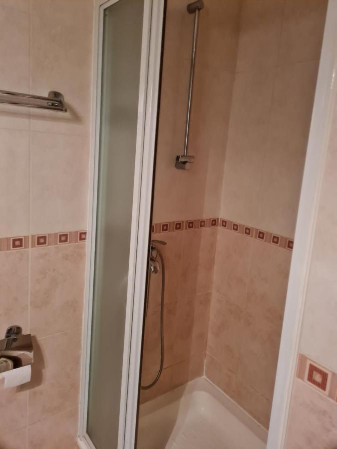 Inchy Accommodation - In The Center Of Diocletian'S Palace Сплит Екстериор снимка